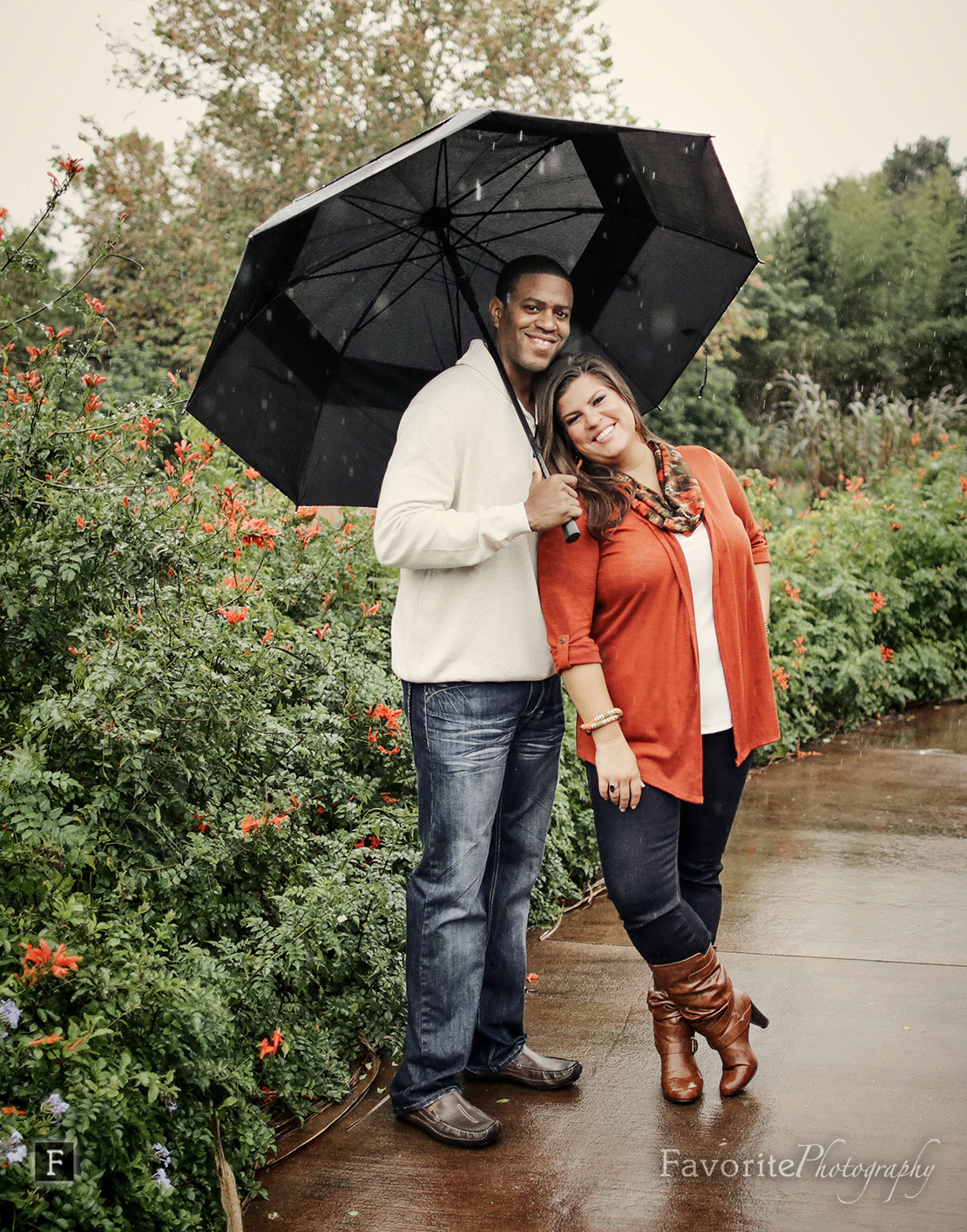 Jacksonville Zoo and Gardens Engagement Photography