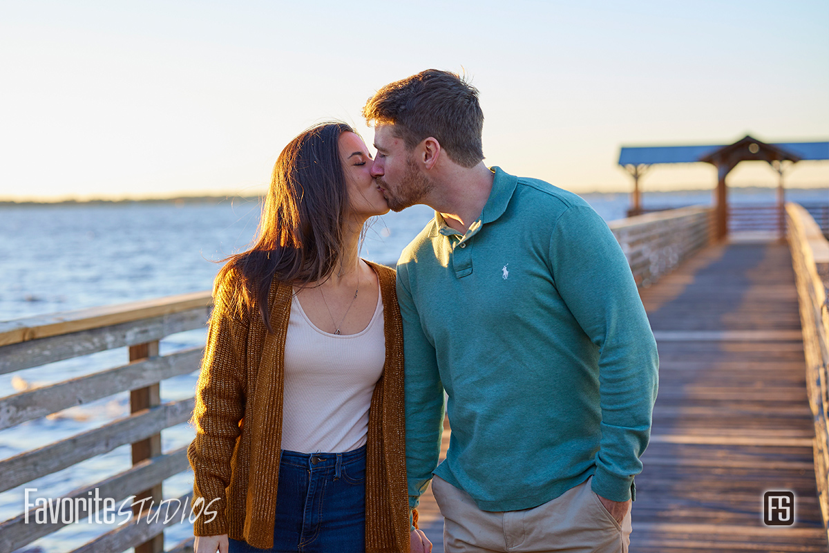 Timeless Engagement Picture Pose Ideas