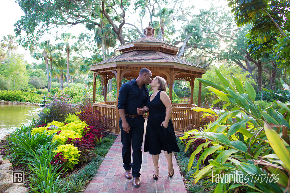 Engagement Photographer