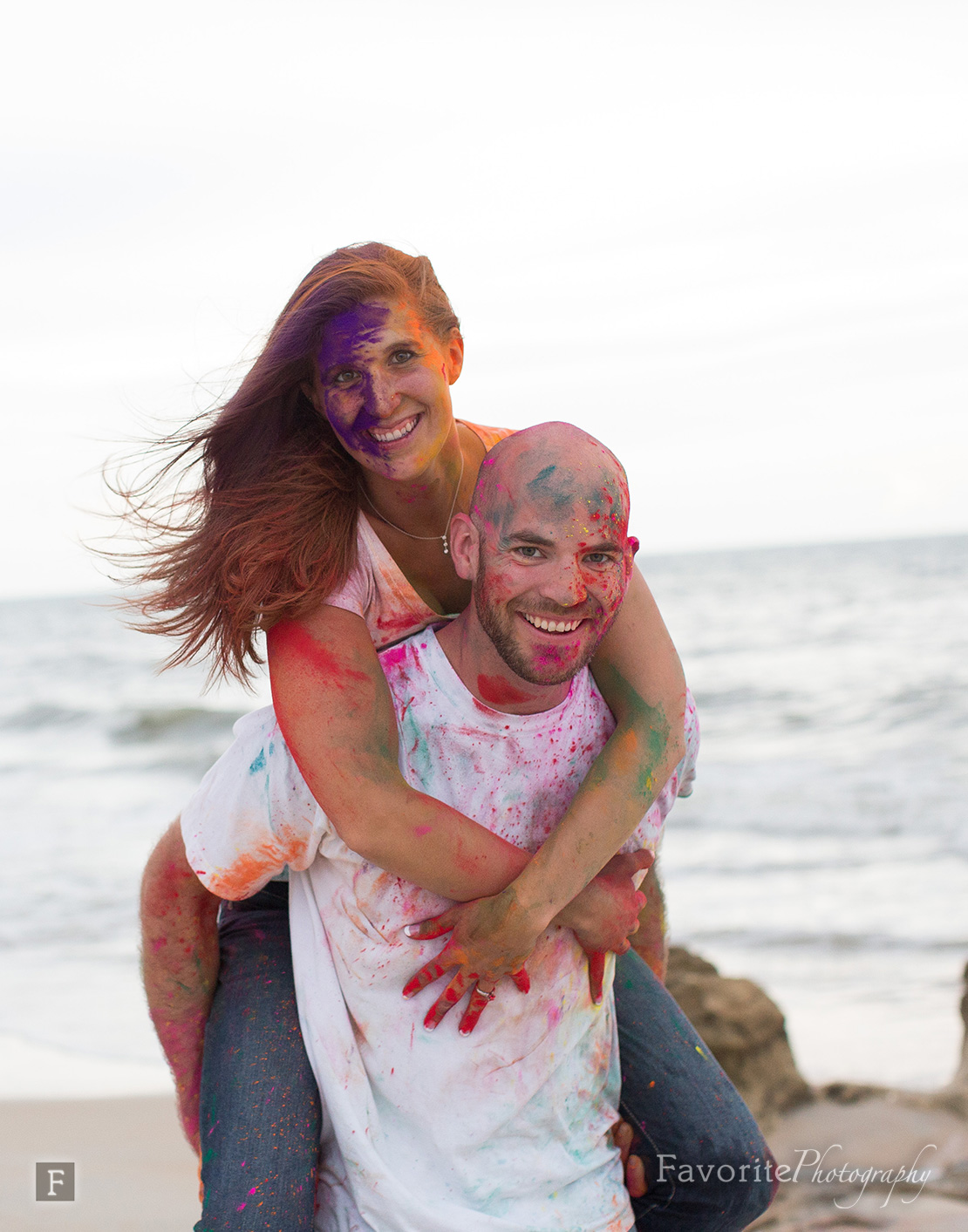 Fun Holi Powder Engagement Picture