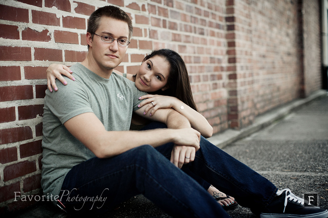 Sparkler Heart Engagement Picture