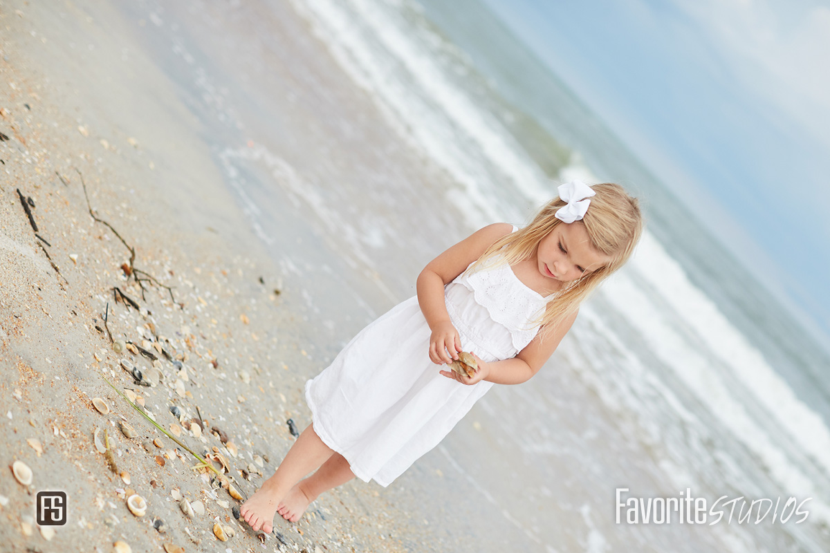 beautiful family beach photographer