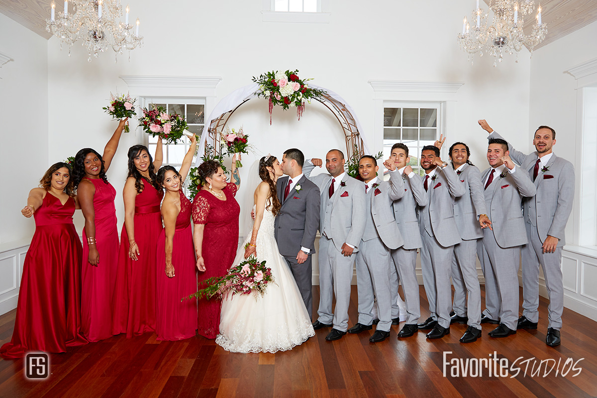 Posed Picture of Bridal Party