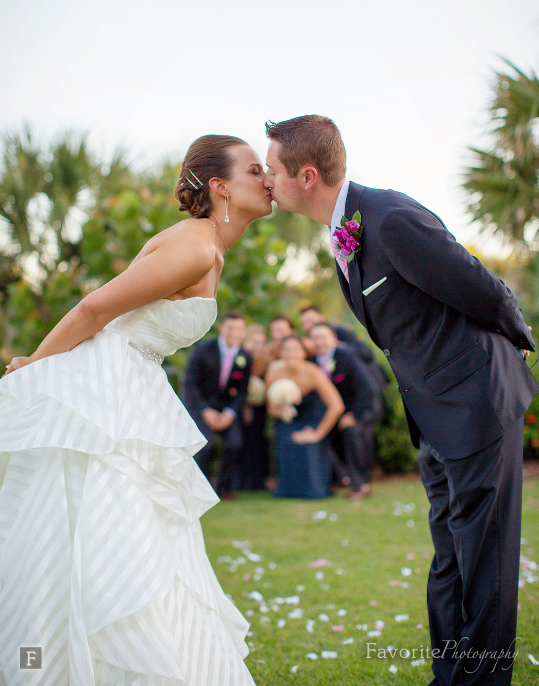 Wedding Kiss Photo Pose