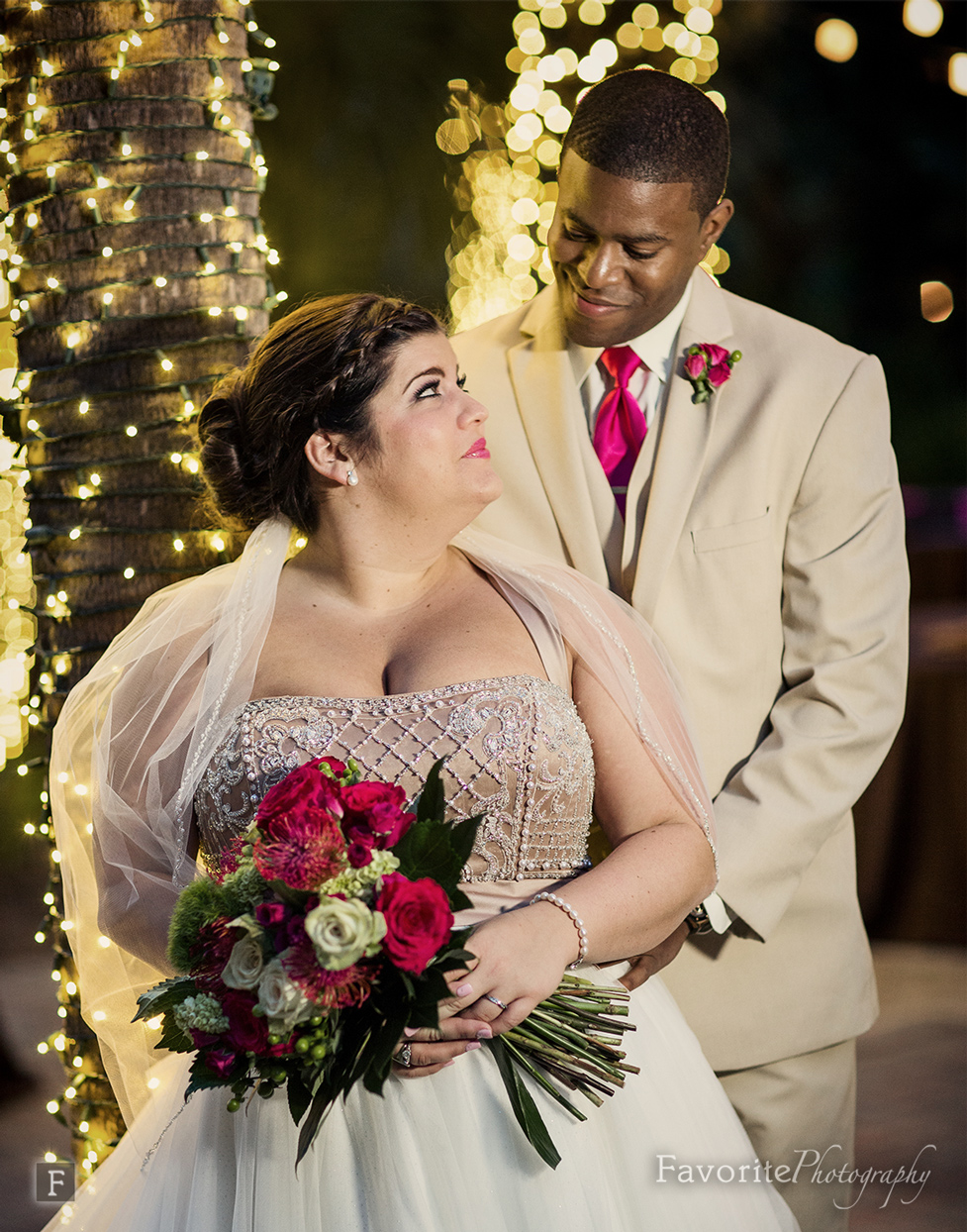 Jacksonville Zoo Wedding Photographer