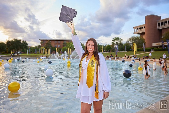 College Senior Photo Session