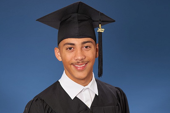 High School Cap and Gown Pictures